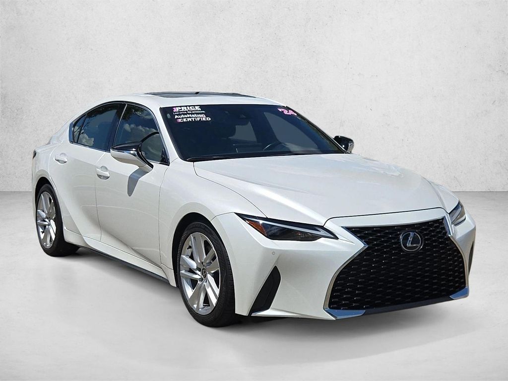 2024 Lexus IS 300