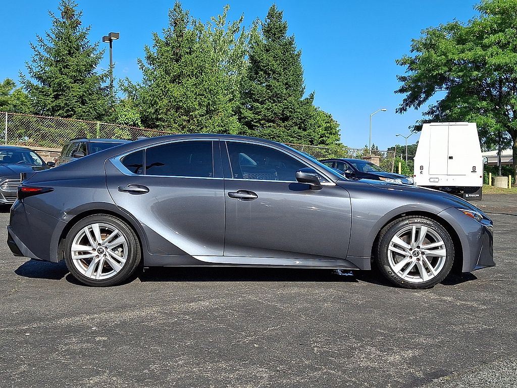 2021 LEXUS IS 300
