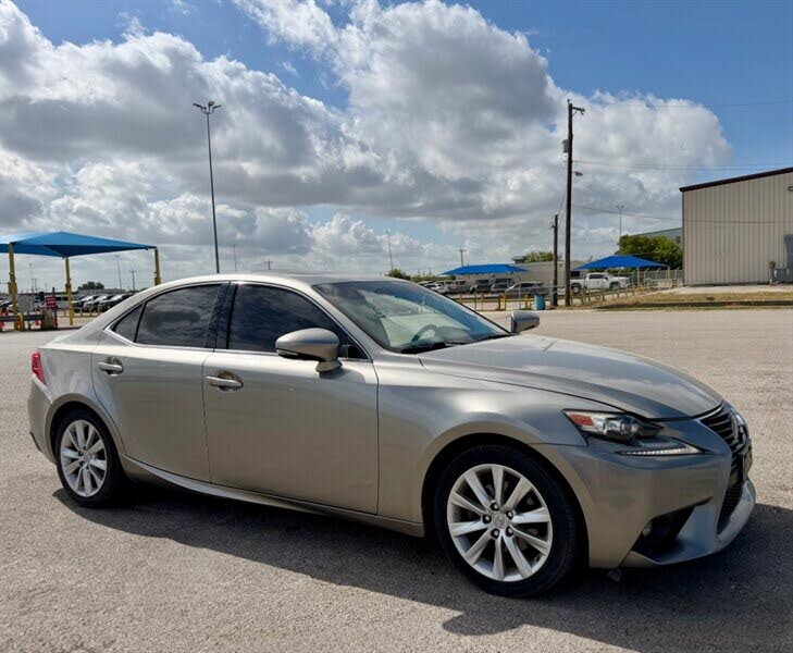 2015 Lexus IS 250 Crafted Line