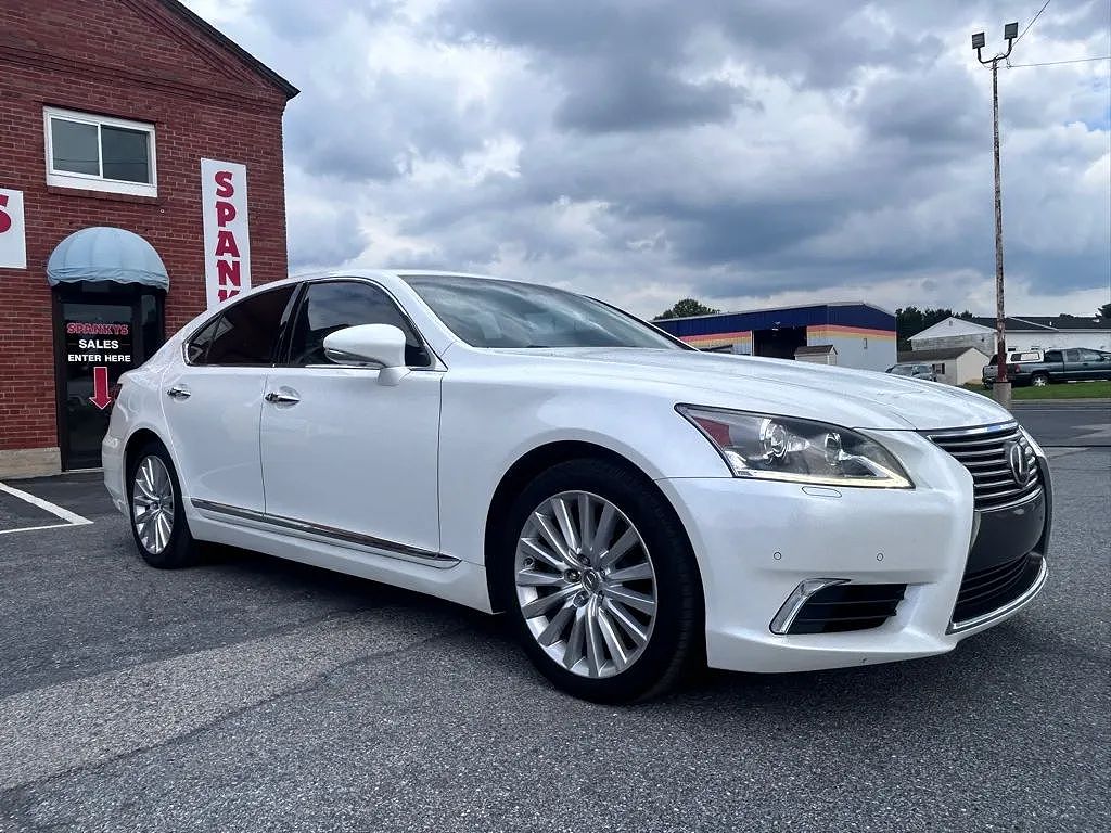 2014 Lexus LS