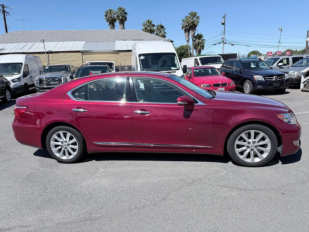 2011 Lexus LS 460