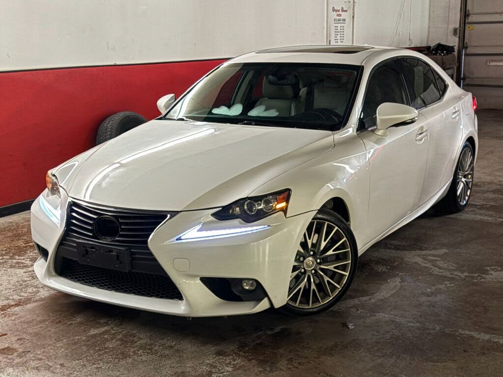 2016 Lexus IS 300