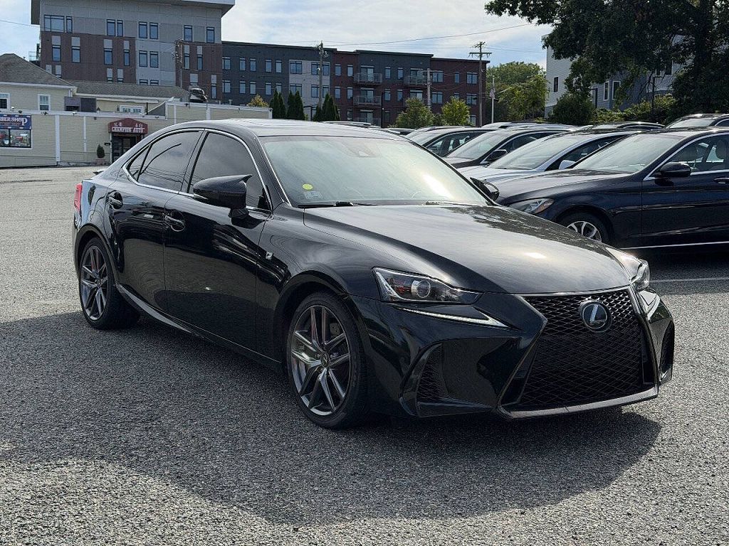 2018 Lexus IS