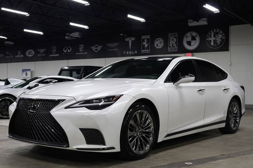 2022 Lexus LS 500