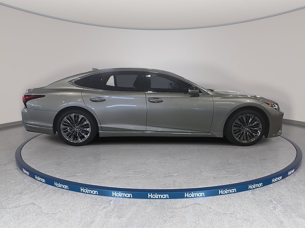 2023 Lexus LS