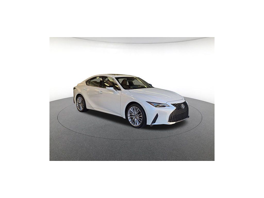 2023 Lexus IS