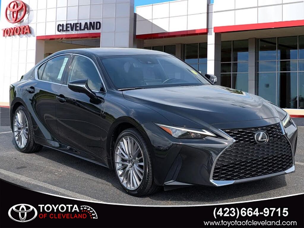 2023 Lexus IS 300