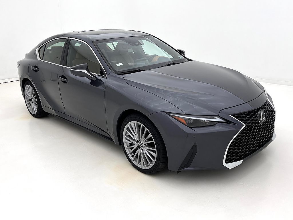 2023 Lexus IS 300