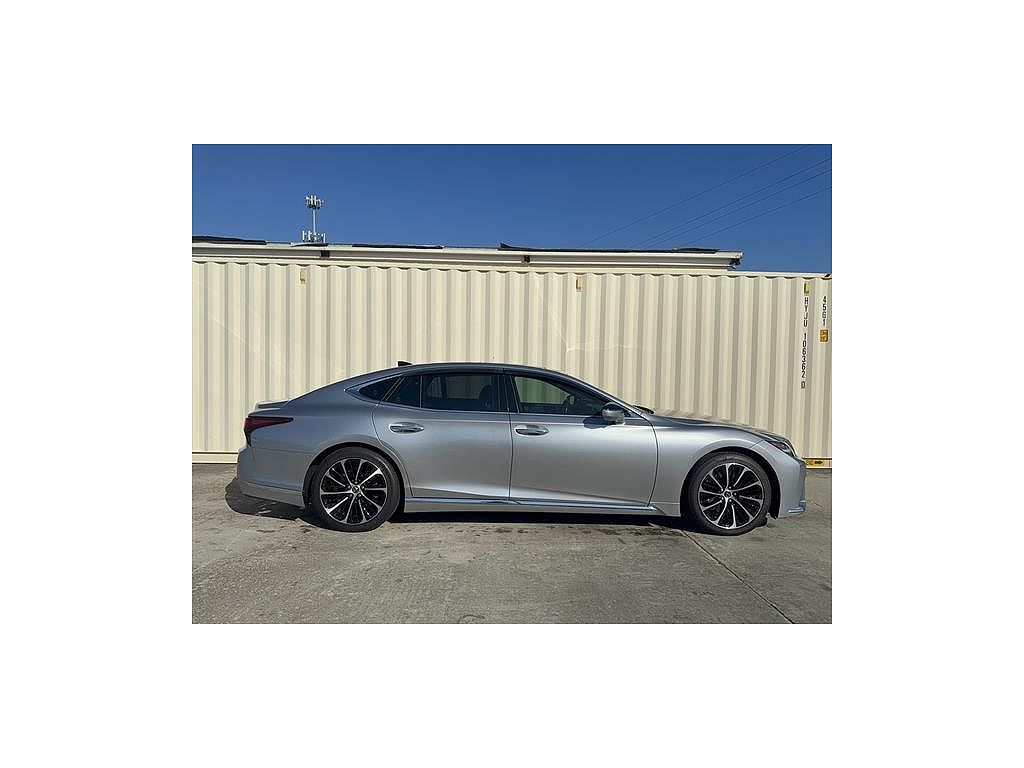 2023 Lexus LS