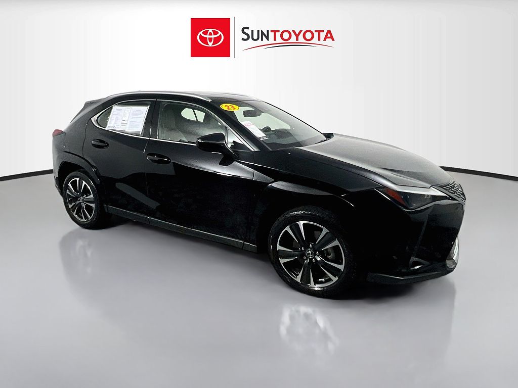 2023 Lexus UX Premium