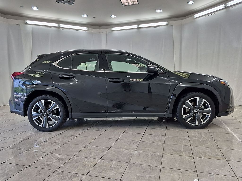 2024 Lexus UX 250h Premium