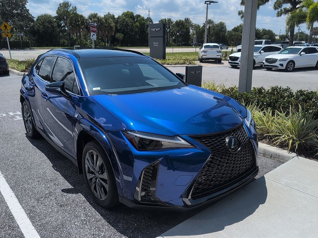 2024 LEXUS UX 250h F SPORT HANDLING | PREM PAINT | INTUITIVE PARK ASST | 18" WHLS