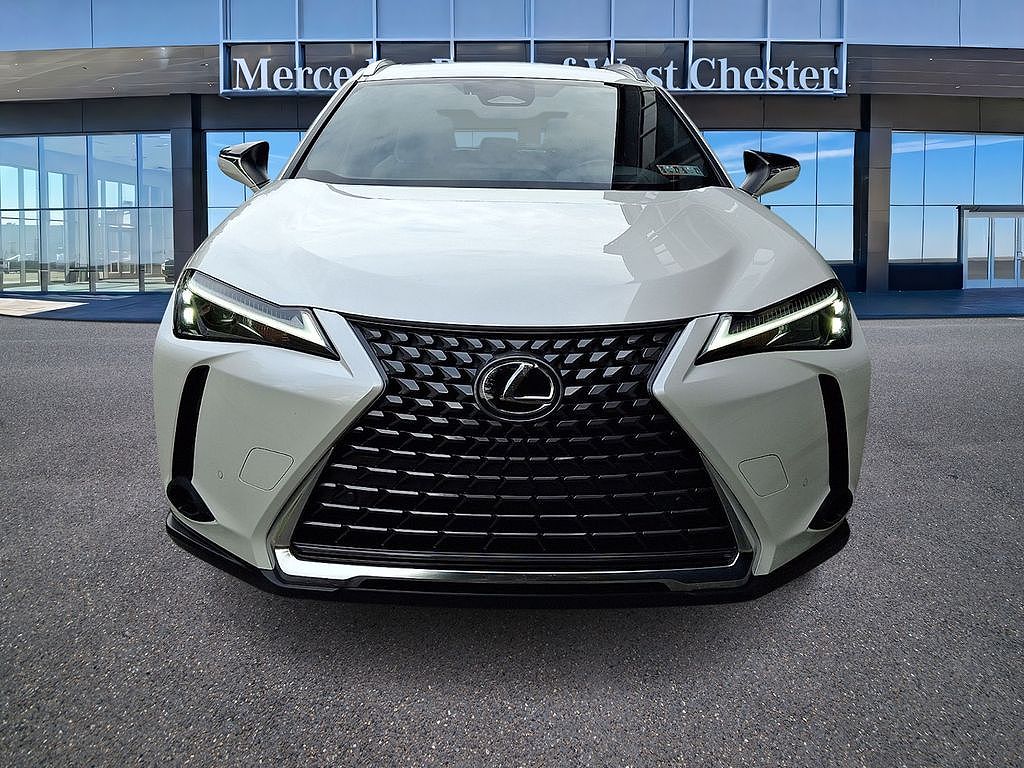 2025 Lexus UX 300h F SPORT Handling