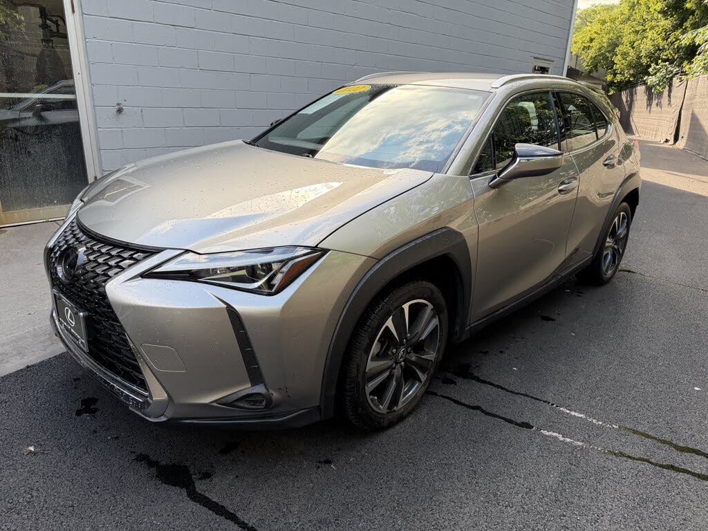 2022 LEXUS UX 200 Base