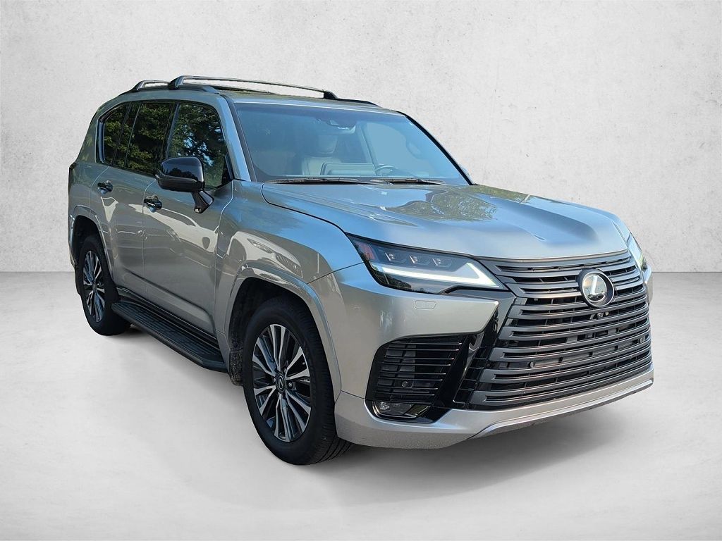 2022 Lexus LX Premium