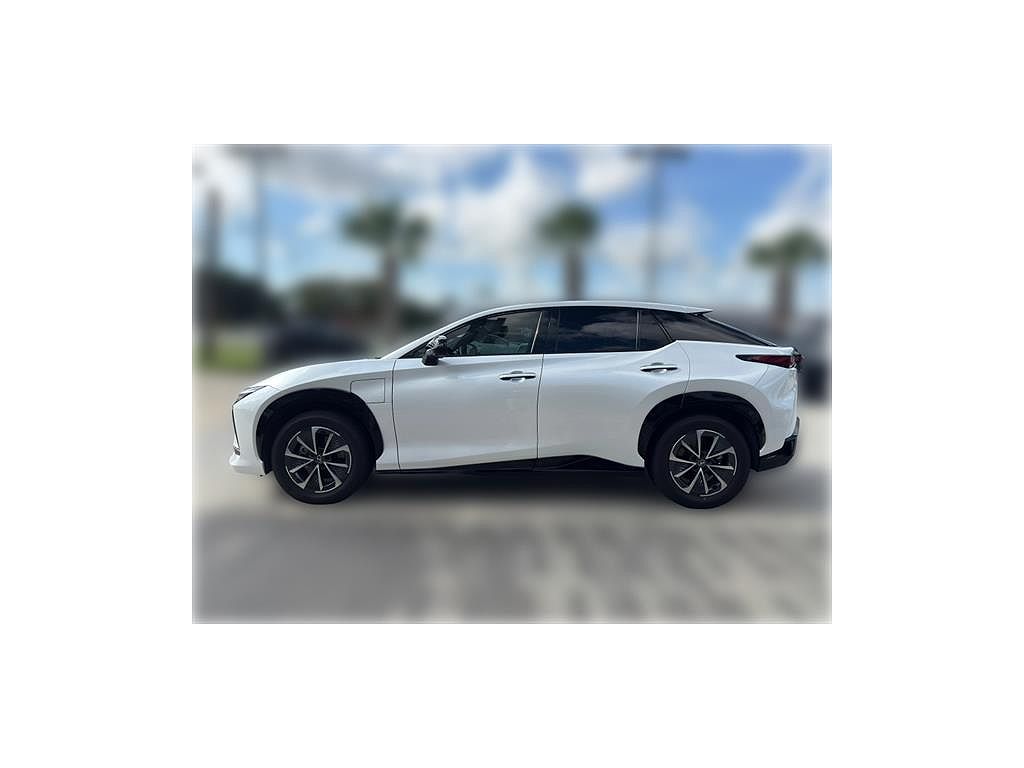 2025 Lexus RZ 300e