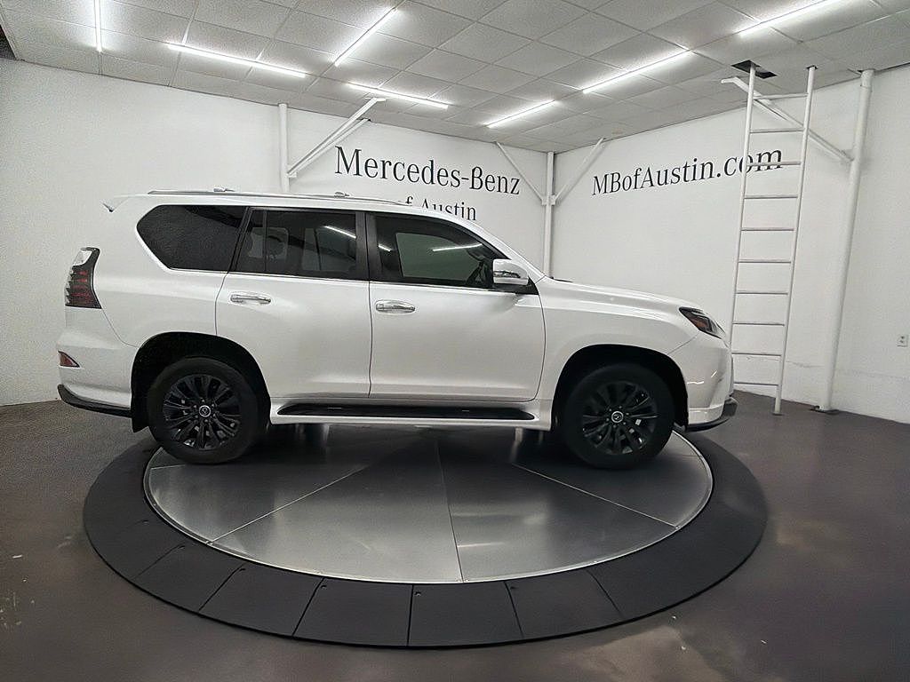 2023 Lexus GX