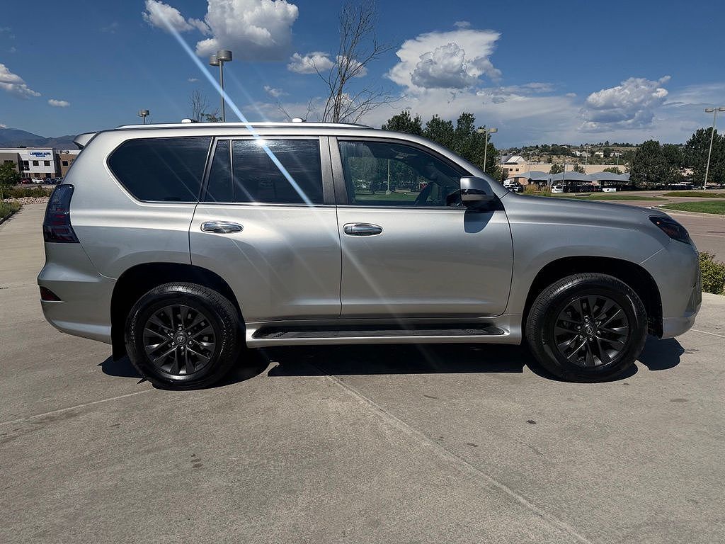 2023 Lexus GX