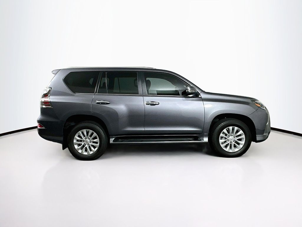 2023 Lexus GX 460