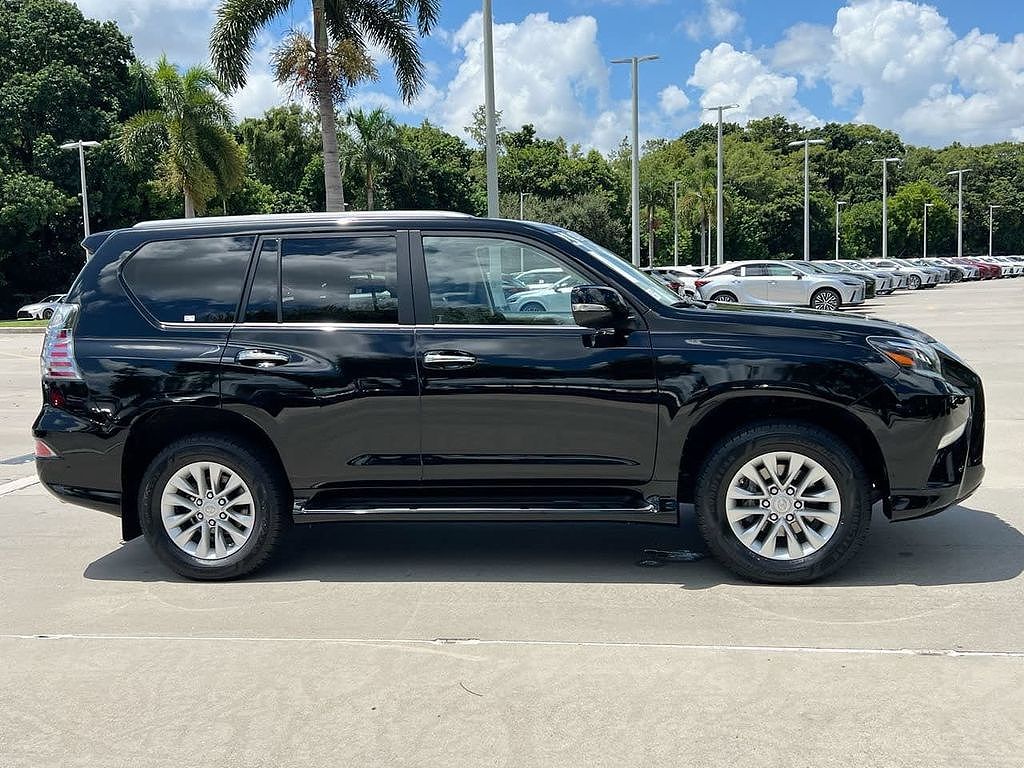 2023 Lexus GX 460