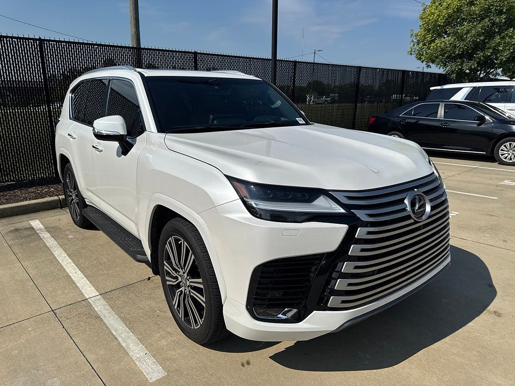 2023 Lexus LX Luxury