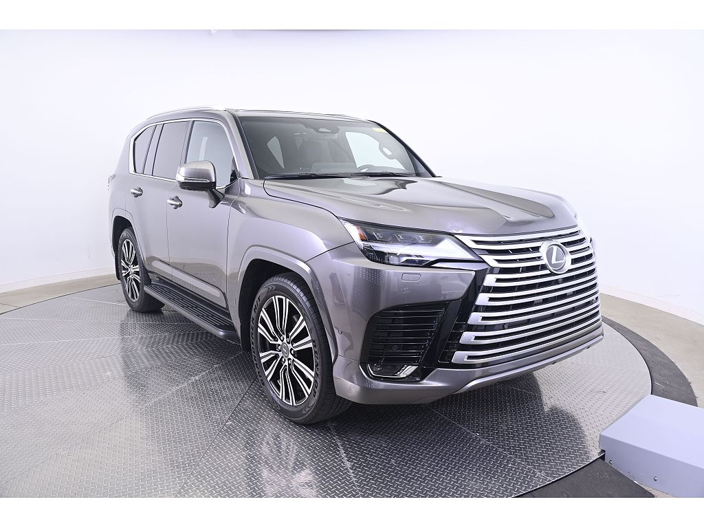 2026 Lexus LX 700h Luxury
