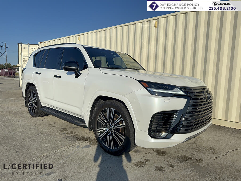 2025 Lexus LX 700h Luxury
