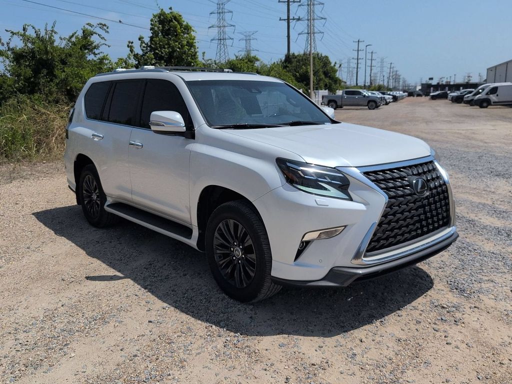 2023 Lexus GX Luxury