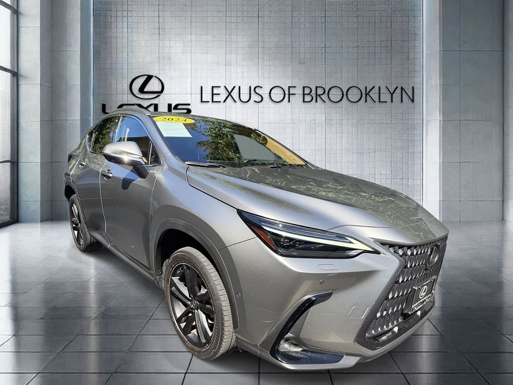 2024 LEXUS NX 450h+ Luxury