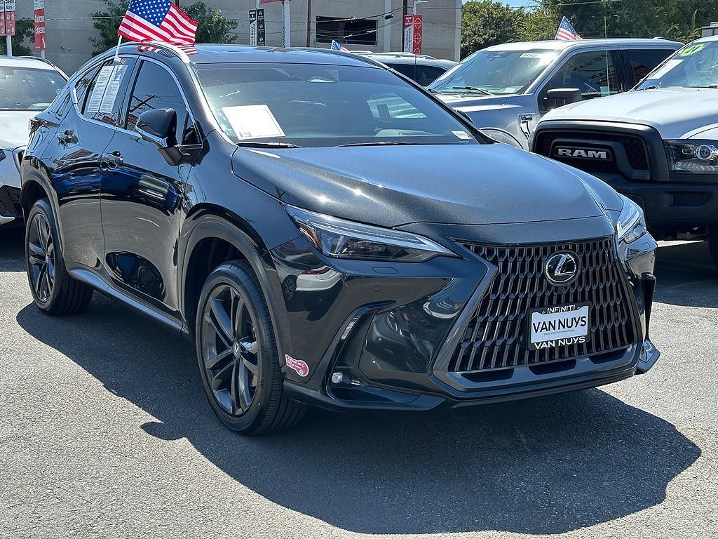 2024 LEXUS NX 450h+ Luxury