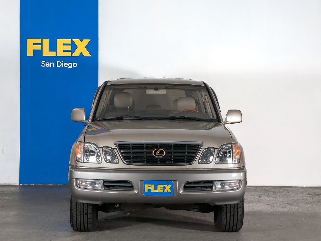 2002 Lexus LX