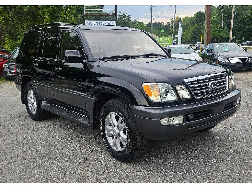 2003 Lexus LX