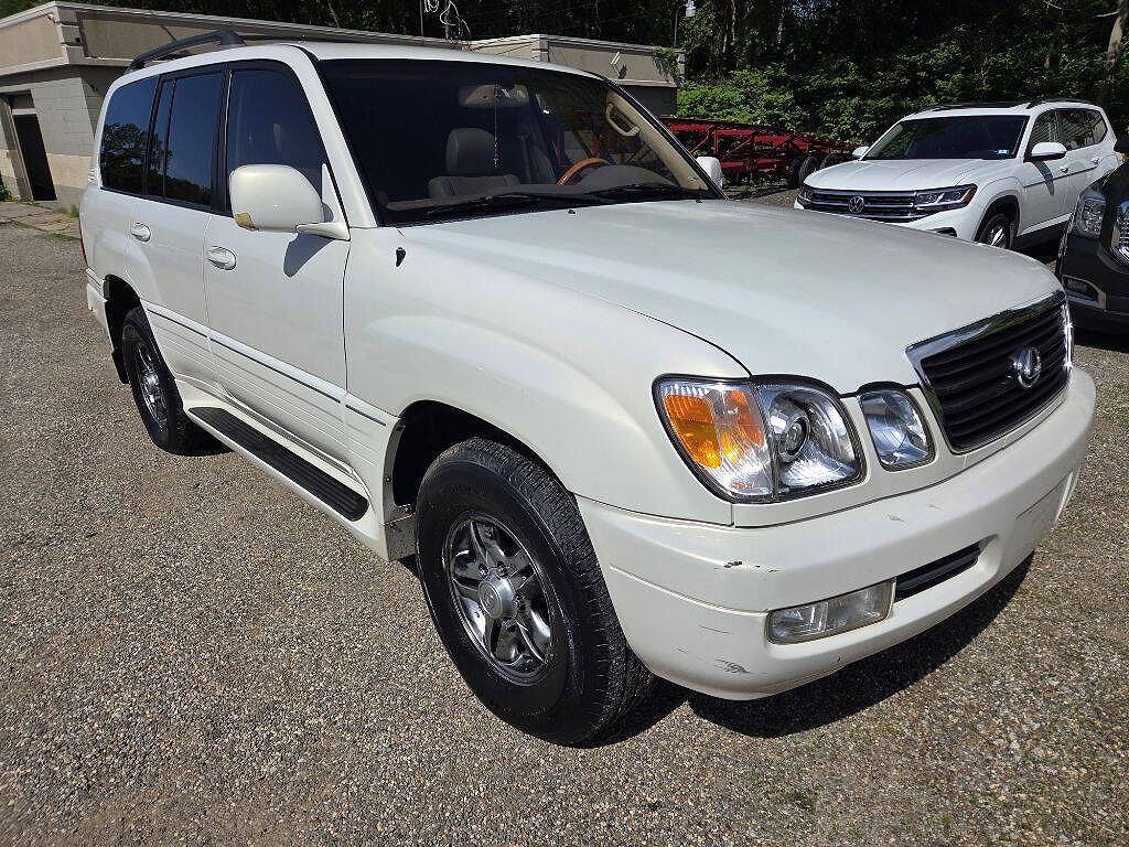 2002 Lexus LX