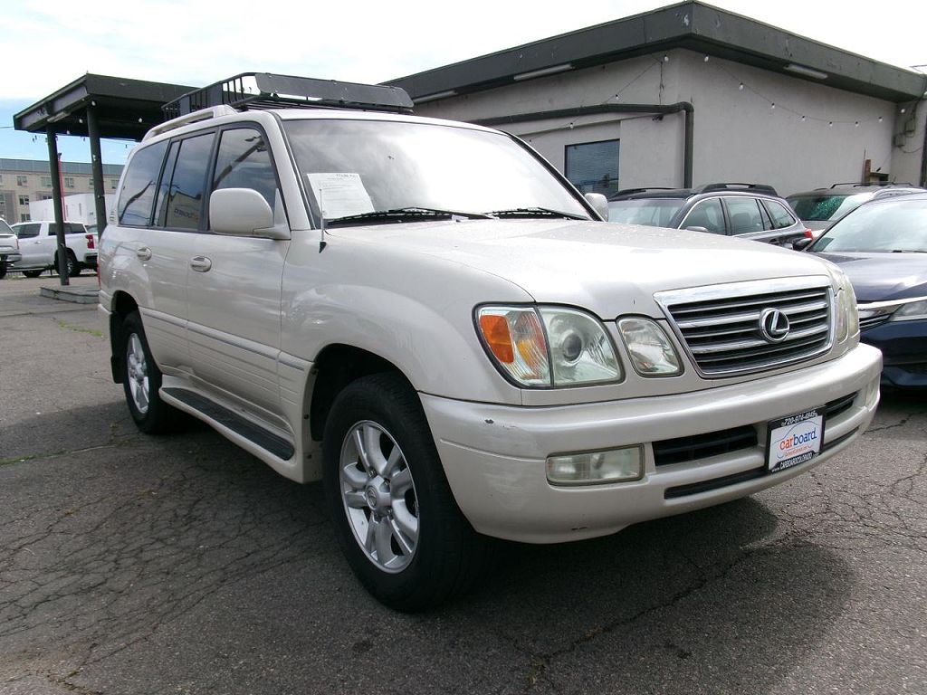 2003 Lexus LX