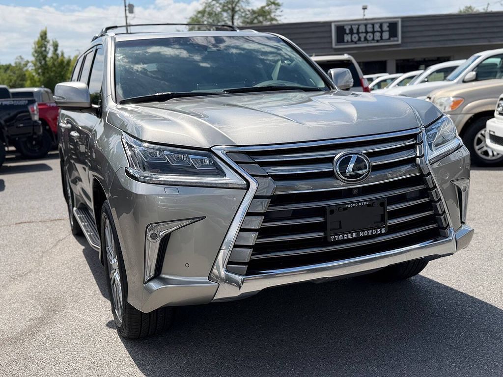 2017 Lexus LX