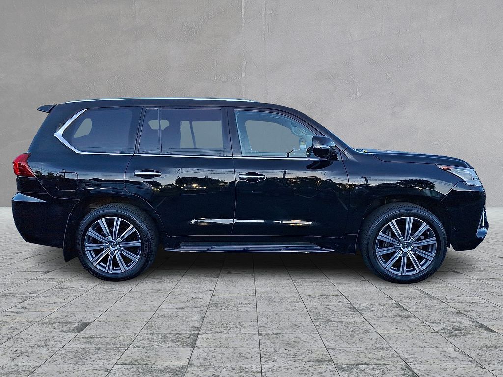 2017 Lexus LX LX 570