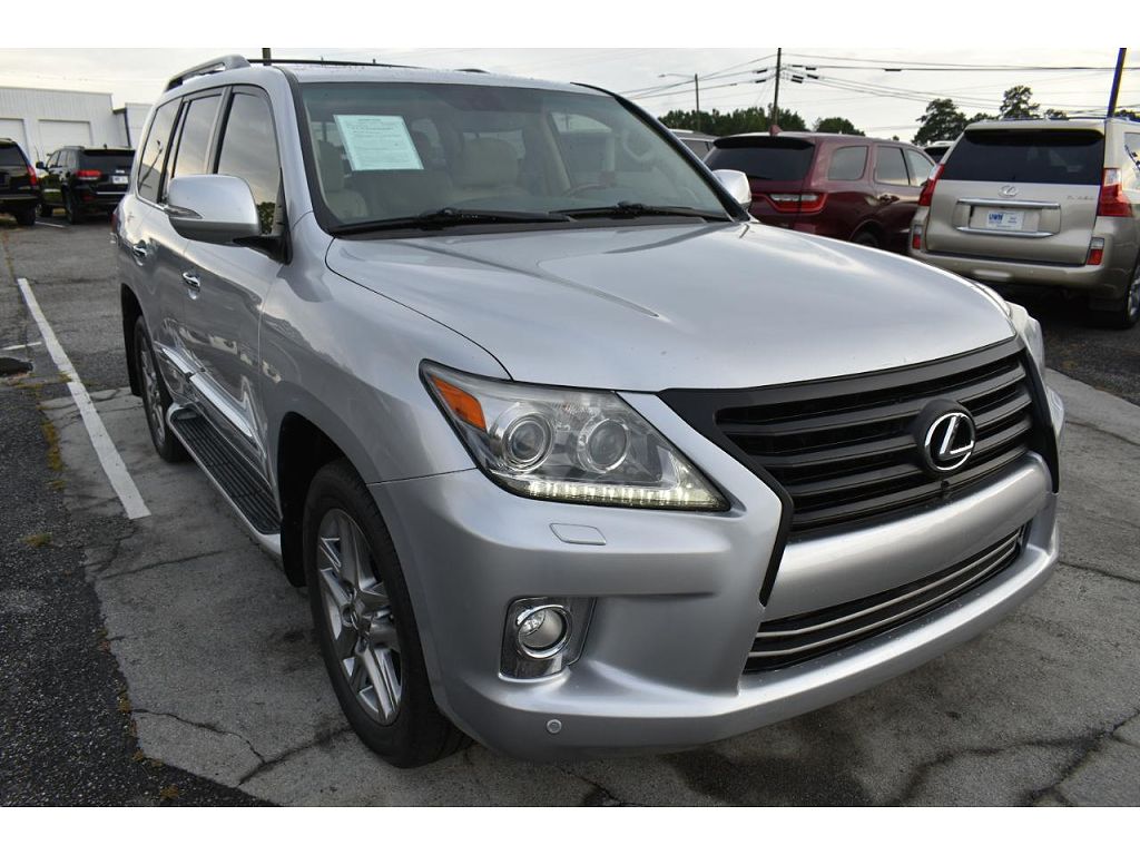 2013 Lexus LX 570 Sport Utility
