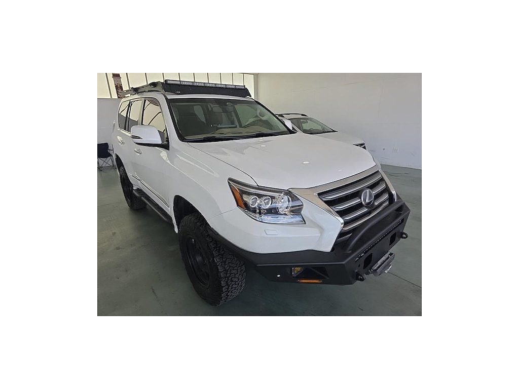 2019 Lexus GX Luxury