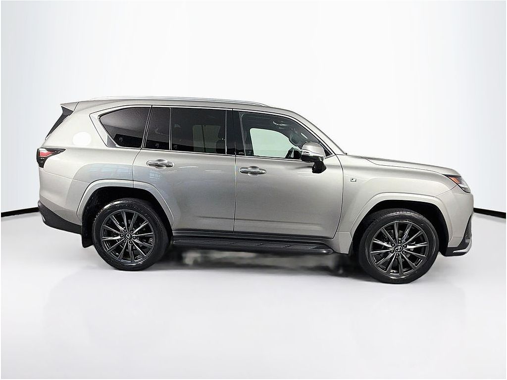 2023 Lexus LX F SPORT Handling