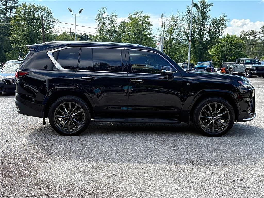 2024 LEXUS LX 600 F Sport