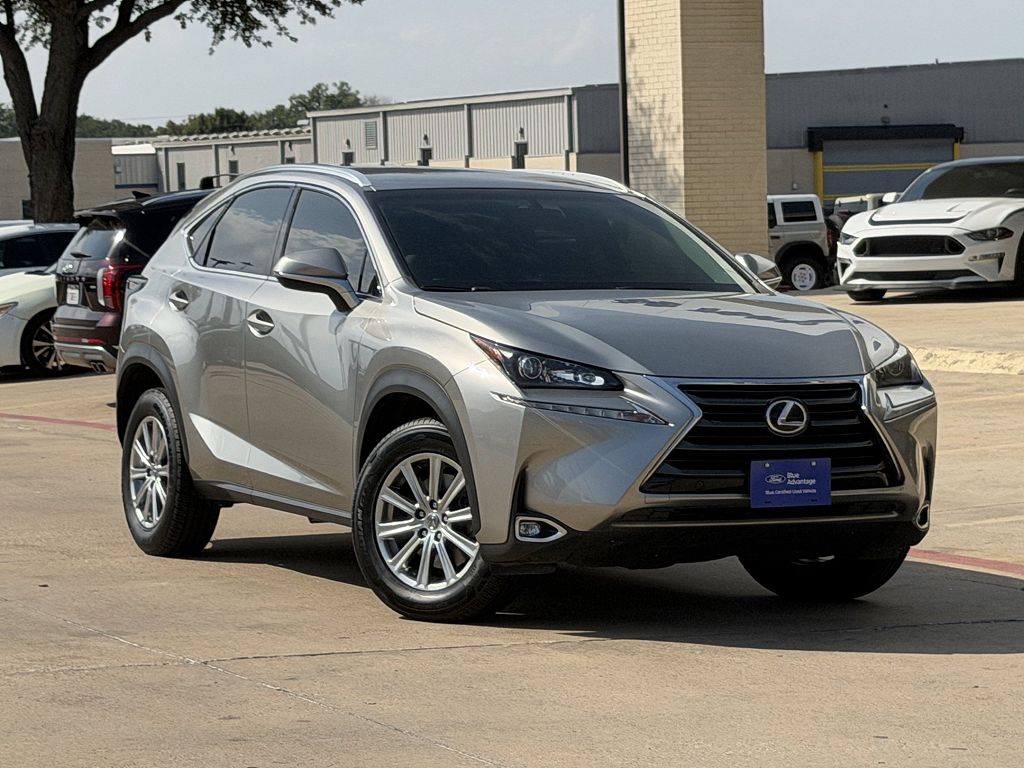 2017 LEXUS NX 200t 200t