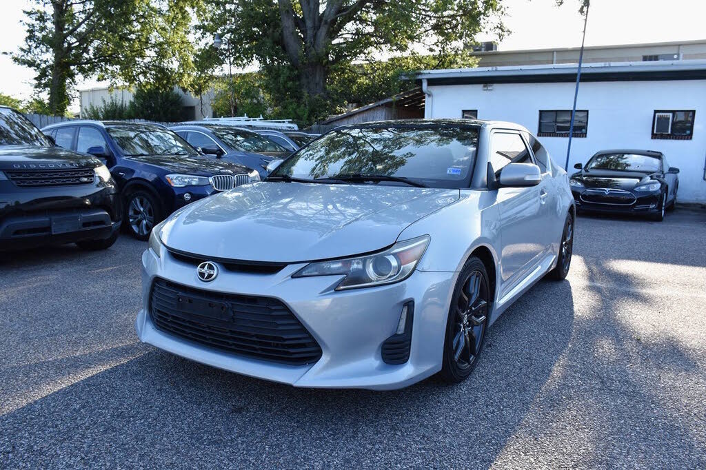 2014 Scion tC Scion 10 Series