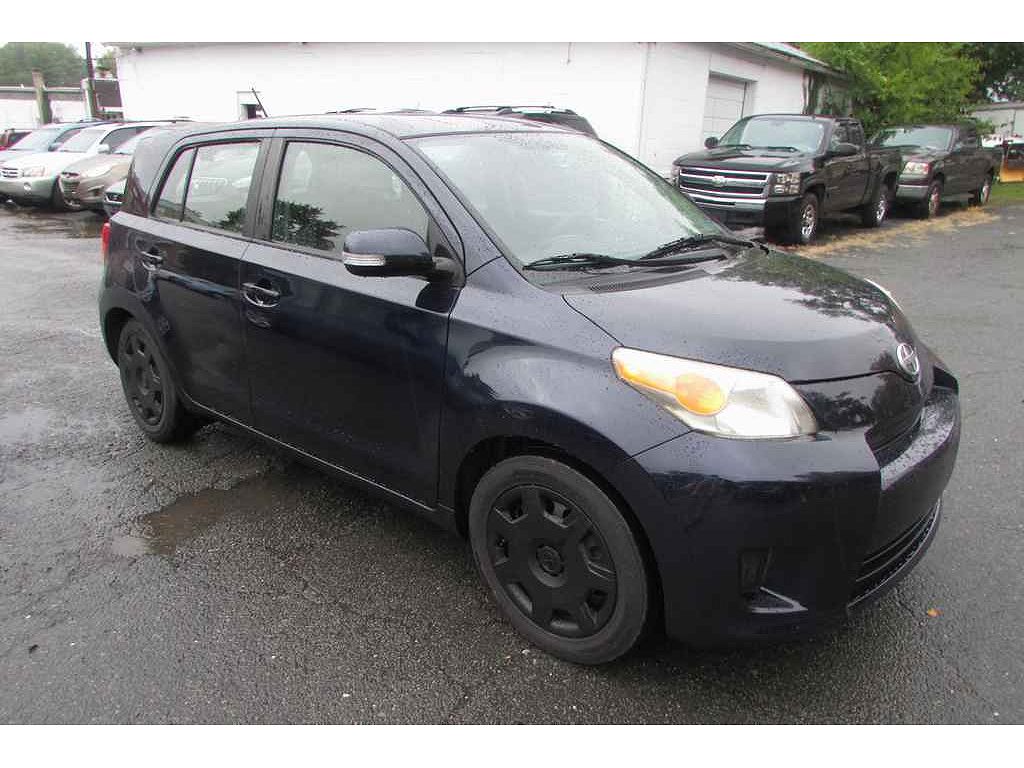 2009 Scion xD