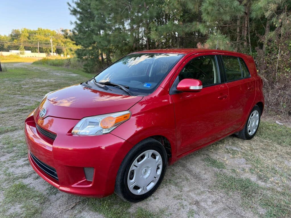 2010 Scion xD