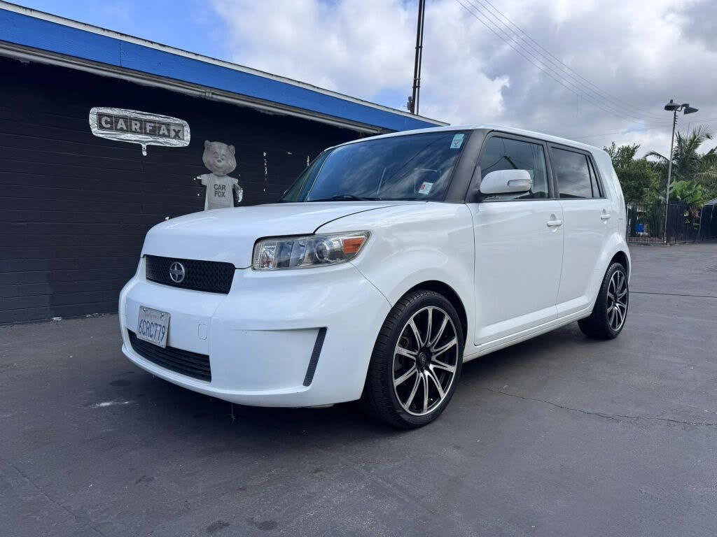 2008 Scion xB
