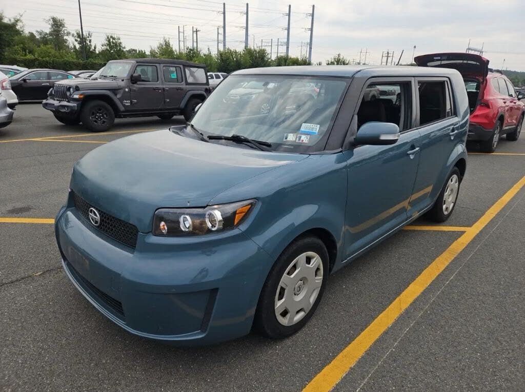 2009 Scion xB