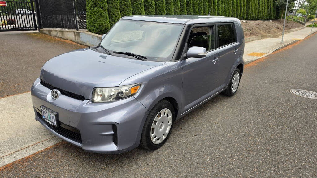 2012 Scion xB Release Series 9.0
