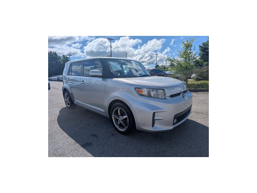 2012 Scion xB Release Series 9.0