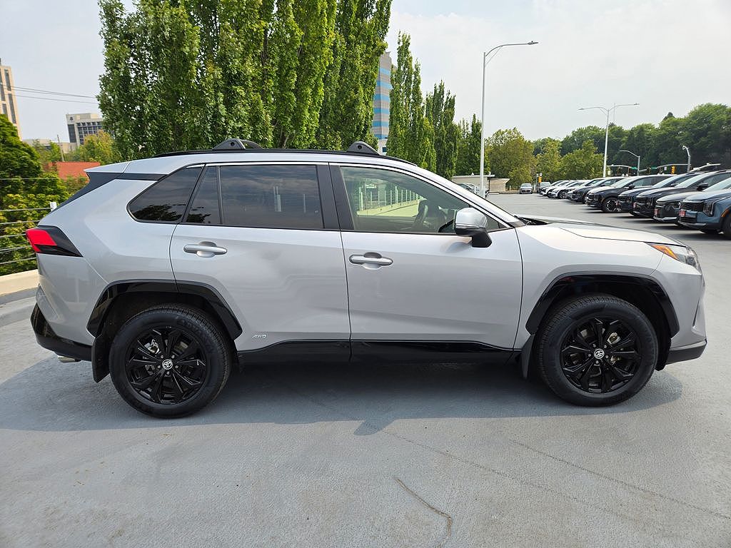 2024 Toyota RAV4 Hybrid