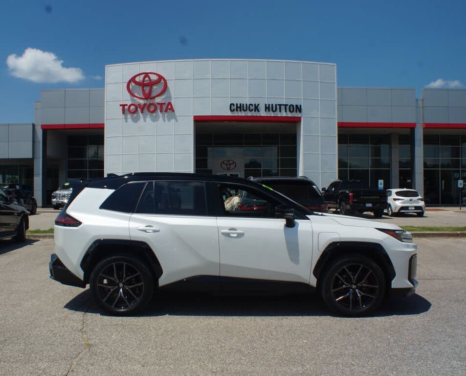 2026 Toyota RAV4 Plug-in Hybrid SE